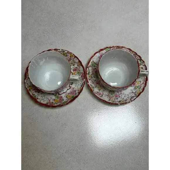 VTG Japanese Hand Painted Geisha Tea Cups & Saucers Pair Red Trim Moriage Style - Picture 2 of 7